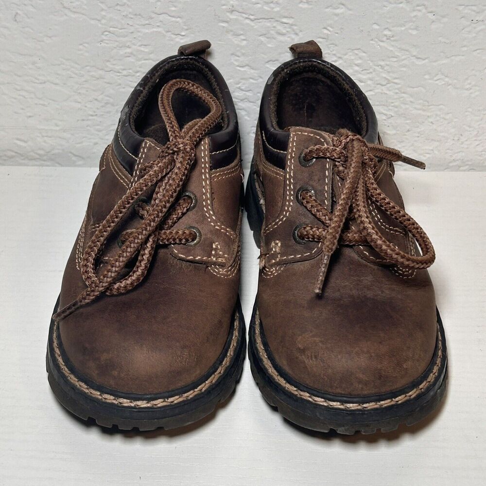 Kenneth Cole Reaction Boys Size 10 M Brown Leather Dress Boot Sneaker Shoes